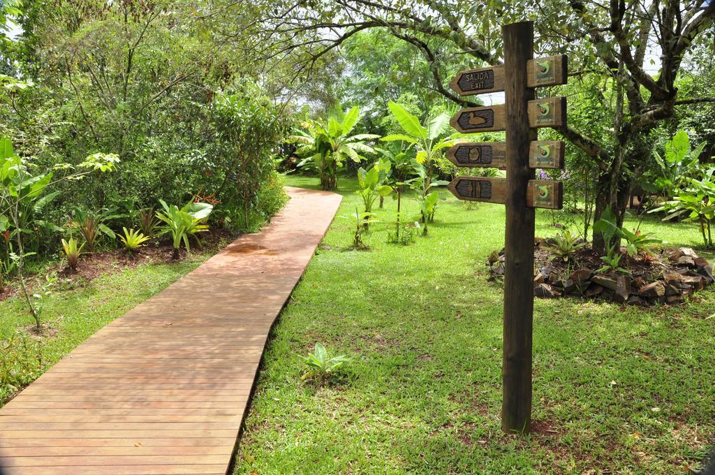 ホテル El Pueblito Iguazu プエルト・イグアス エクステリア 写真